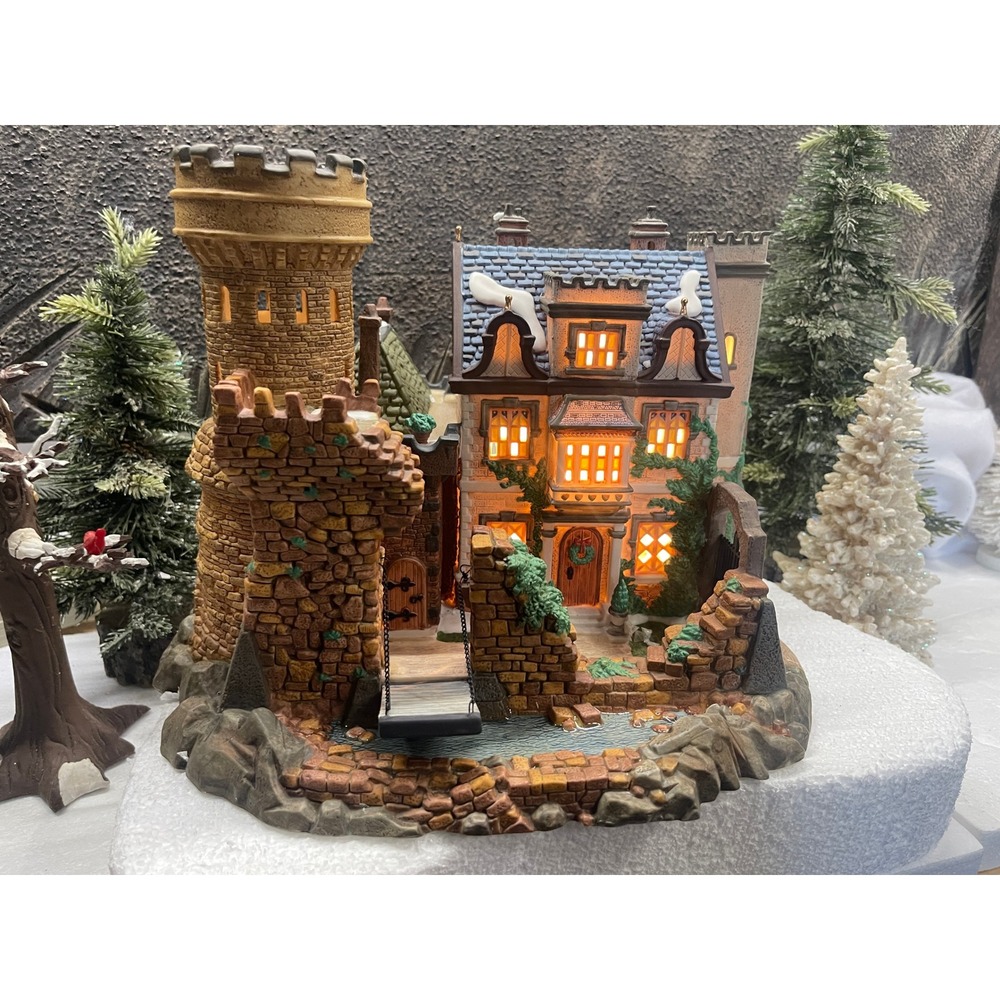 Dept 56 Dickens Village SHEFFIELD MANOR 56.58483 Lighted Castle Christmas House